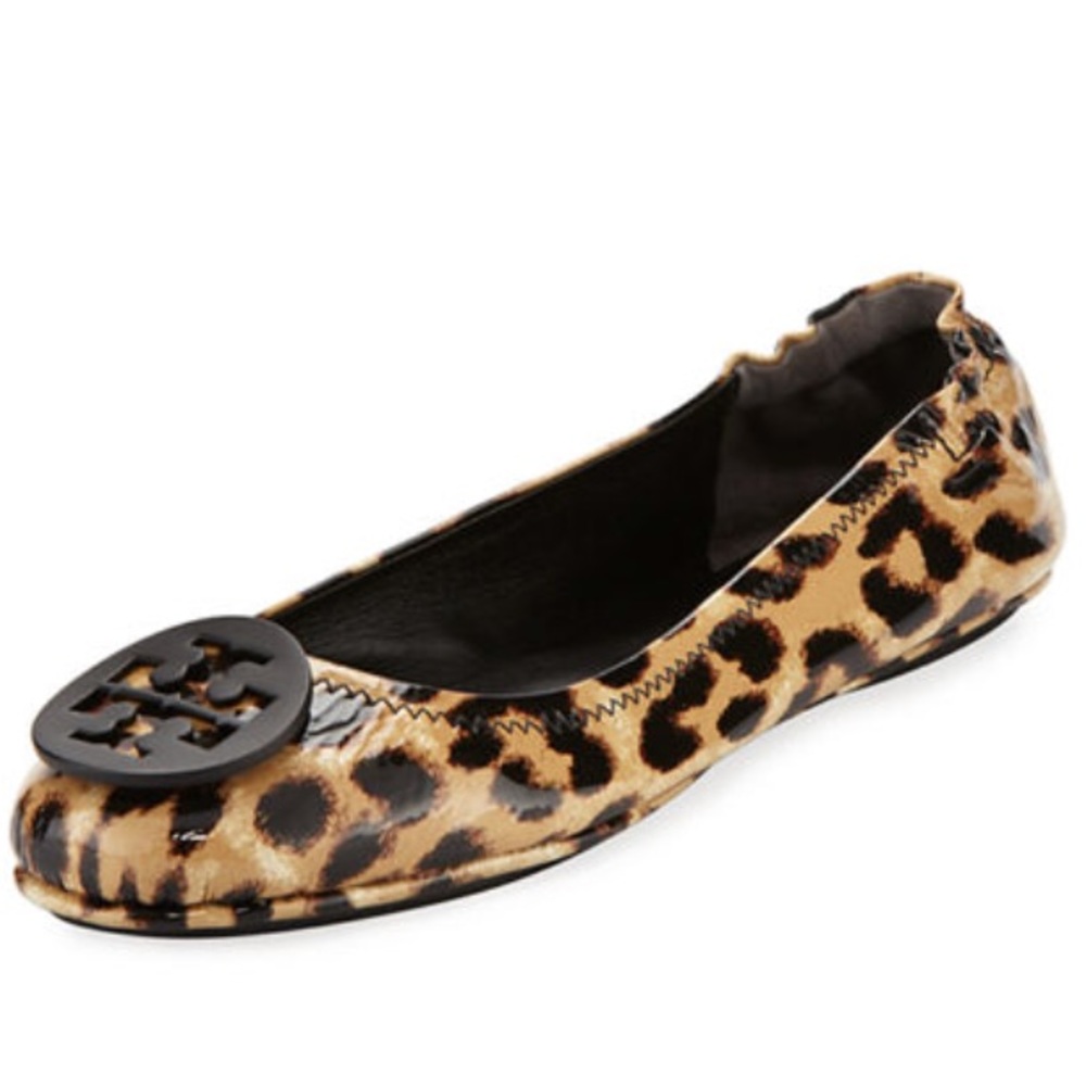 Minnie Tortoise Print Travel Logo Ballet Flats